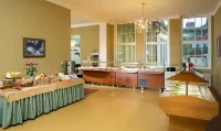 Spa Resort Libverda - Villa Friedland - Frühstück