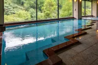 Hanatsubaki - Hot Springs