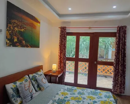 Treasure Beach Resort Hotels in Carles