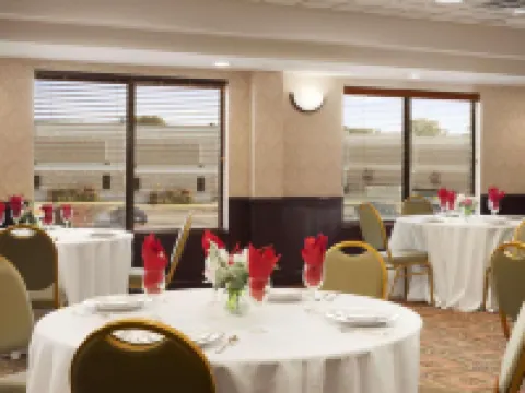 Wingate by Wyndham Chesapeake