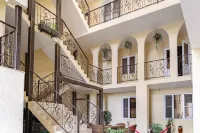 Viva Larisa Hotel