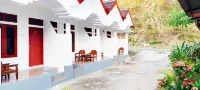 Sarwi Endah Beach Cottage Hotels in Tepus