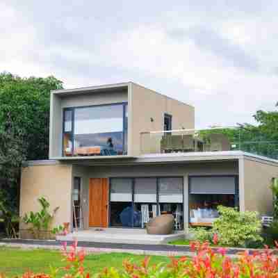 Cala Laiya Hotel Exterior