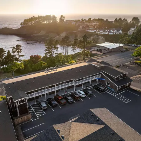 Travelodge by Wyndham Depoe Bay
