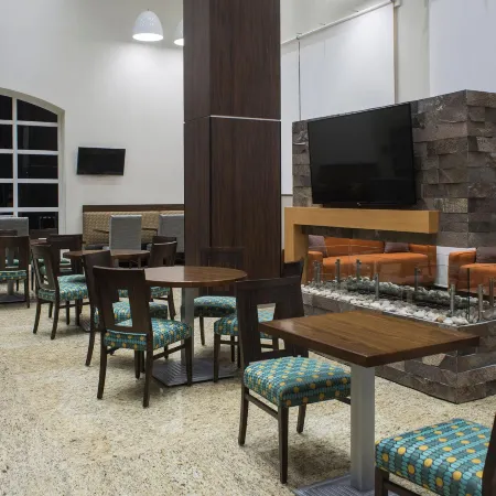Staybridge Suites PUEBLA by IHG