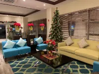 Surfrider Resort Hotel