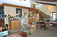 AmericInn by Wyndham Plymouth Các khách sạn ở Sheboygan