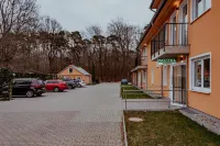 Motel Zur Dachsbaude - Parking