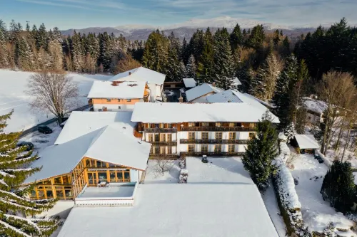 Landhotel Tannenhof - 3-Star