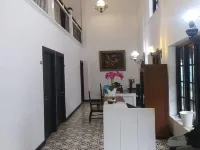 Homestay Harmonie Cepu Hotels in Cepu