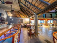 Anew Hotel Hluhluwe - bar