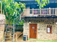 Lizard Safari Lodge - С баром