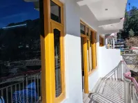 Barot Palace - balcony