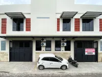 Modern Stay Near Roxy Mall Jember RedPartner - 2-Star