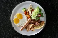 M2 Hotel Waterside - Breakfast
