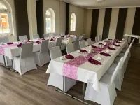 Hotel Und Restaurant Kranichsberg - breakfast