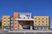 Fairfield Inn & Suites Farmington Các khách sạn ở Farmington