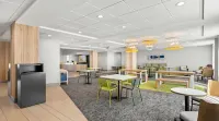 Spark by Hilton Port Wentworth Savannah فنادق في بورت وينتورث