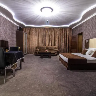 Oblaka Hotel فنادق في مينيرالني فودي