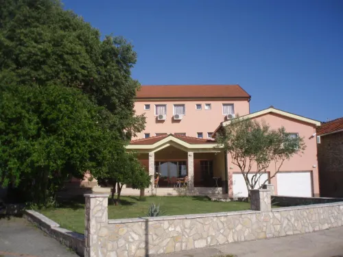 Hotel ''Marinko Kozina'' - Medjugorje Hotels in Citluk