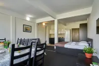 Zagorodny Club Davinci Park Hotel Hotels near Staryy Dom