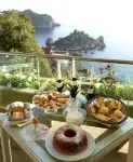 Maison Blanche Taormina - servizio colazione