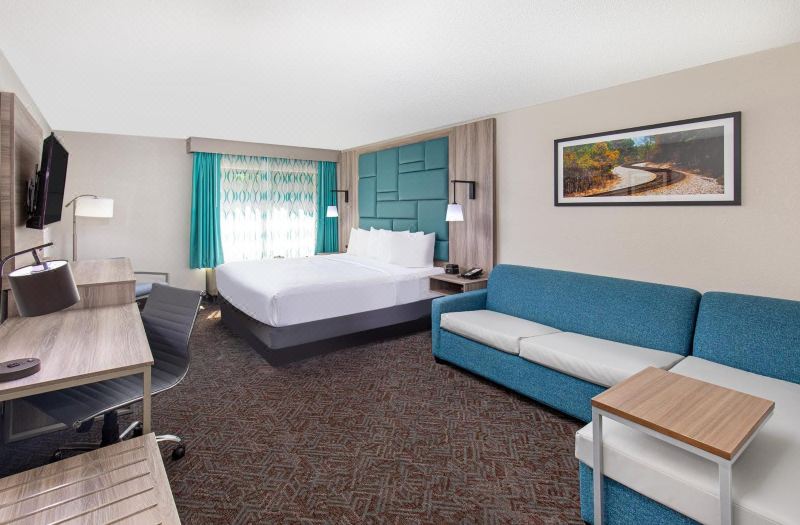 La Quinta Inn & Suites by Wyndham Pigeon Forge-Dollywood