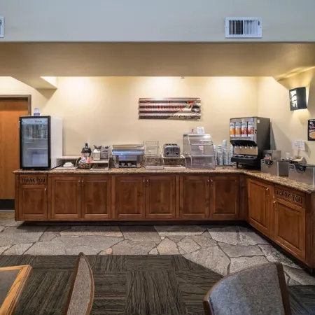 Truckee Donner Lodge