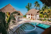 Mayai Ocean Resort - Swimmingpools