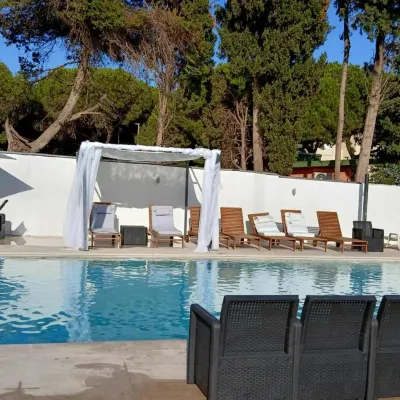 Rancho Grande Hotels near Puerto de Cabopino