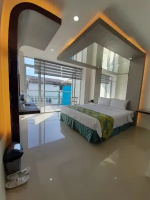 Hotel Surya Pantai Losari Hotels in Bulo Gading