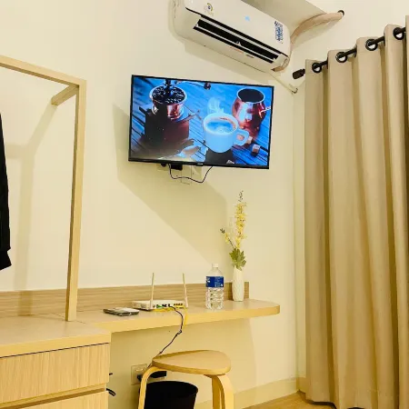 Lovely Japanese-Themed Apartment Transpark Juanda Bekasi