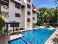 Hillside Resort - en bord de mer