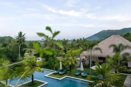 Porter Hotel - Surf & Yoga Retreat Отели в г. Центральний Ломбок