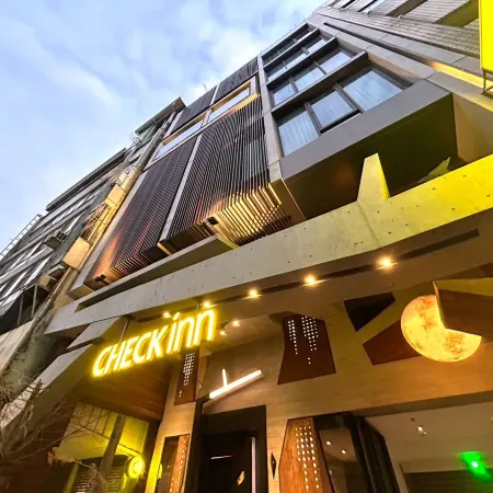 CHECK inn Taichung Zhongshan
