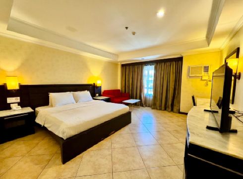 MO2 Westown Hotel Bacolod - Downtown