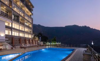 Spt Clarks Inn Suite Mandi