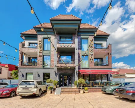 Lermont Hotel Hotels in Gorod Gelendzhik