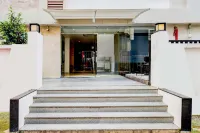 FabHotel Prime Veeraj Suites- Nr Skyview10, Lumbini Avenue, Gachibowli Hotels in 