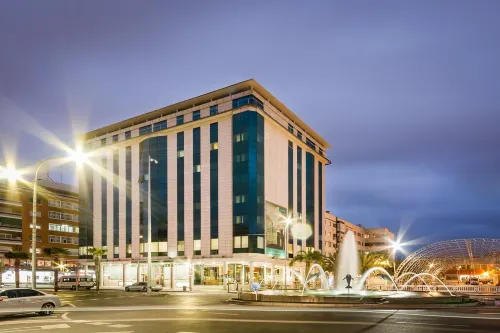Hotel Asset Torrejón - Parkplatz