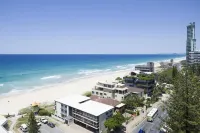 Sunbird Beach Resort Main Beach - 4-Star