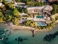 Gloria Maris Hotel Suites and Villa - en bord de mer