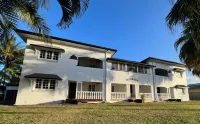Sans Souci Apartments Hotels in Ingham