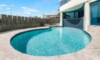 Beachfront Towers - Beach