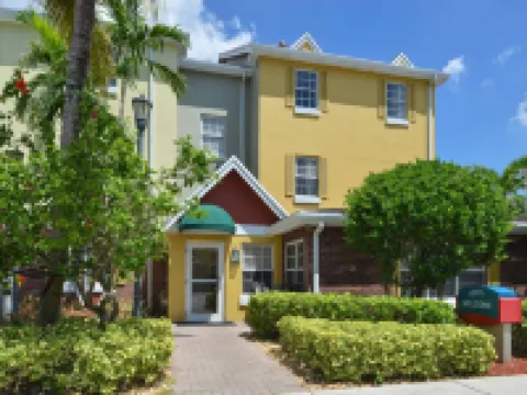 Candlewood Suites Miami Lakes by IHG Hotels in Miami Lakes