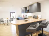 Scandic House, 1 Bed Apartments, Sleeps 2, Ulverston - parkir