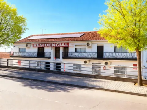 Alojamento Elvas Luso Espanhola のホテル