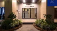 V51 Hotel 랏차시마 위티할라이 학교 주변 호텔