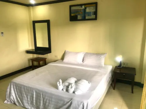 Parisia House - Holiday Apartments