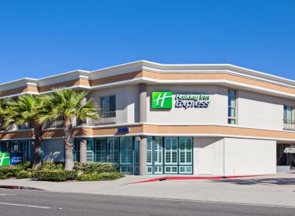Holiday Inn Express Newport Beach